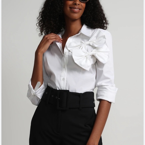 Tops - Women's White Blouse - Oversized with Bow Accents - Cold Shoulder - Trendy